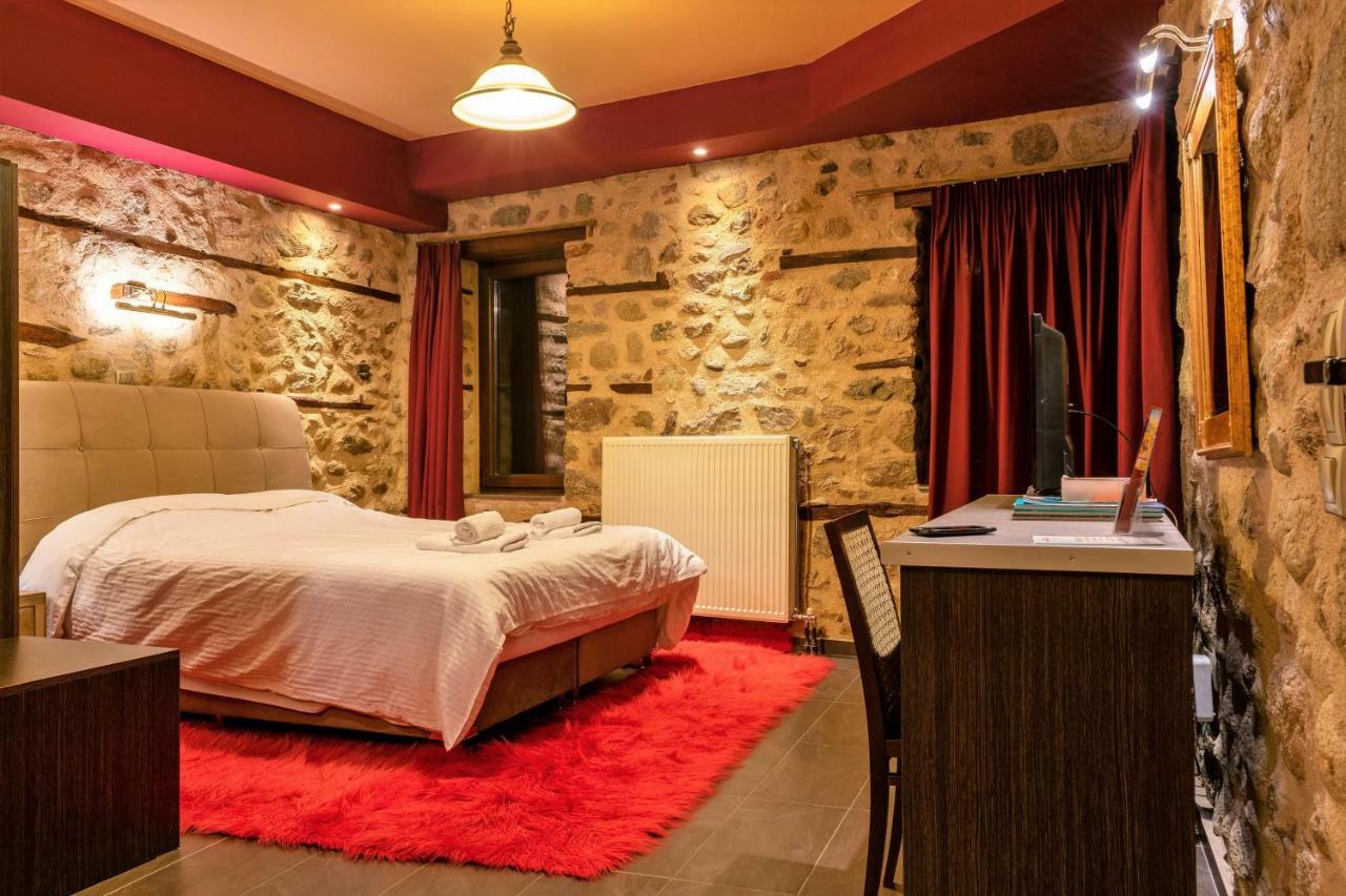 Petrino Guesthouse كالامباكا المظهر الخارجي الصورة