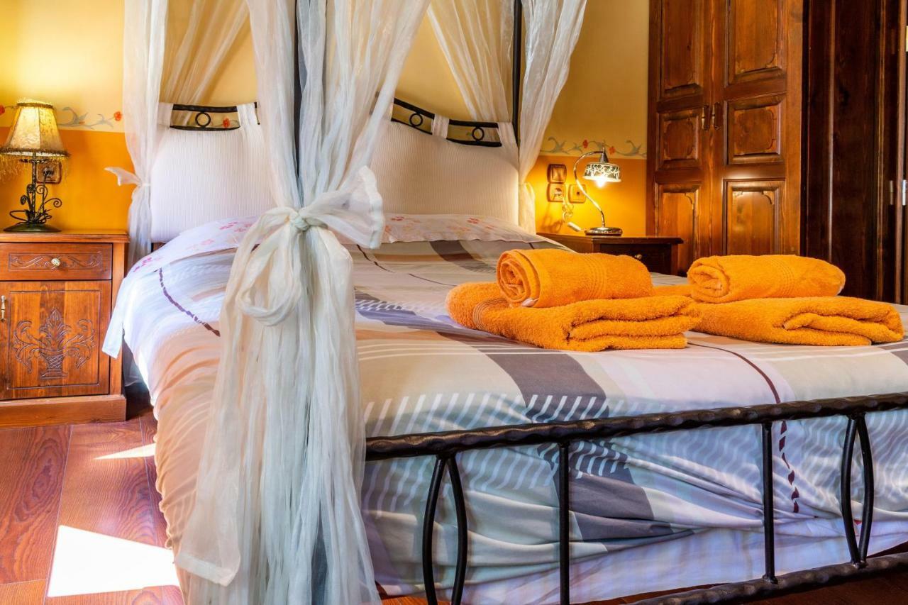 Petrino Guesthouse كالامباكا المظهر الخارجي الصورة